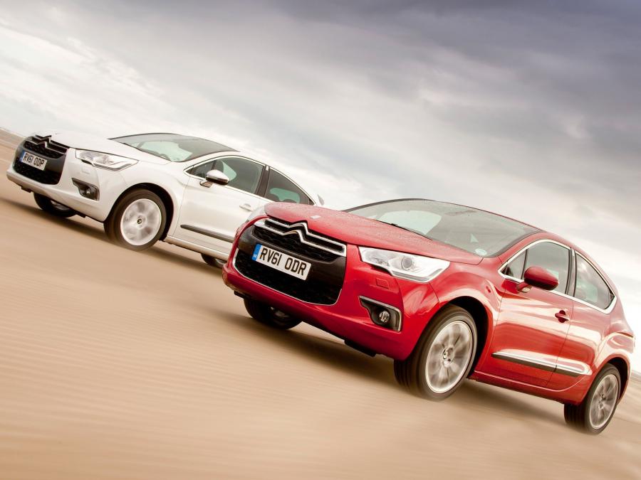  Citroen DS4 2010 года  (UK) (фото 7 из 18)